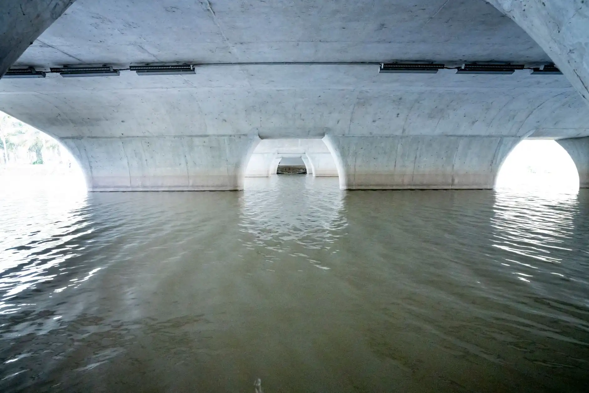 三峡游轮适航性评估指标体系构建与检验标准解析